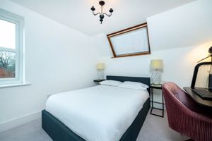 Bedroom- click for photo gallery